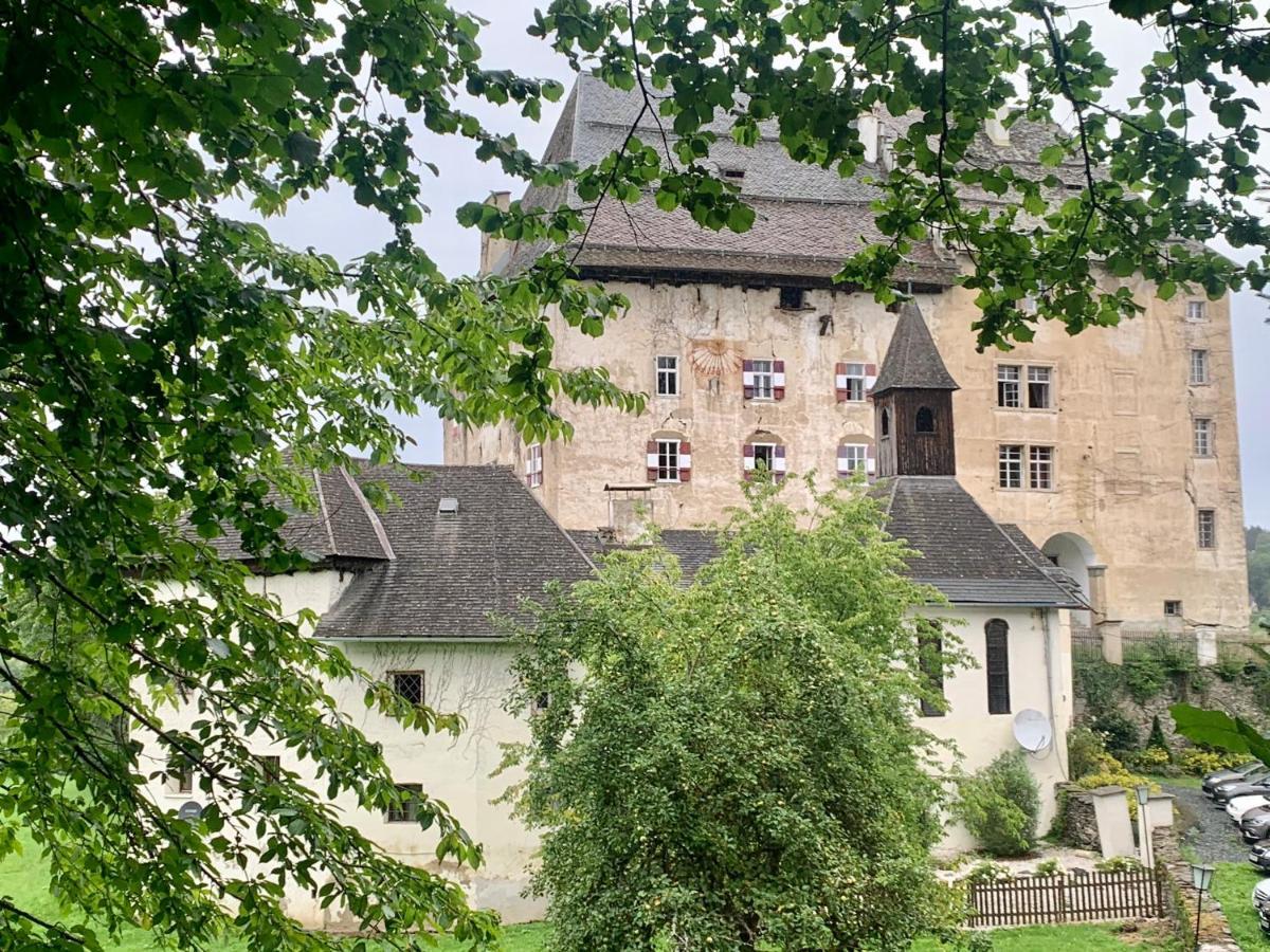 Schloss Moosburg Gaestehaus 外观 照片