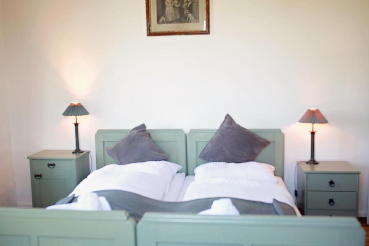 Schloss Moosburg Gaestehaus 外观 照片