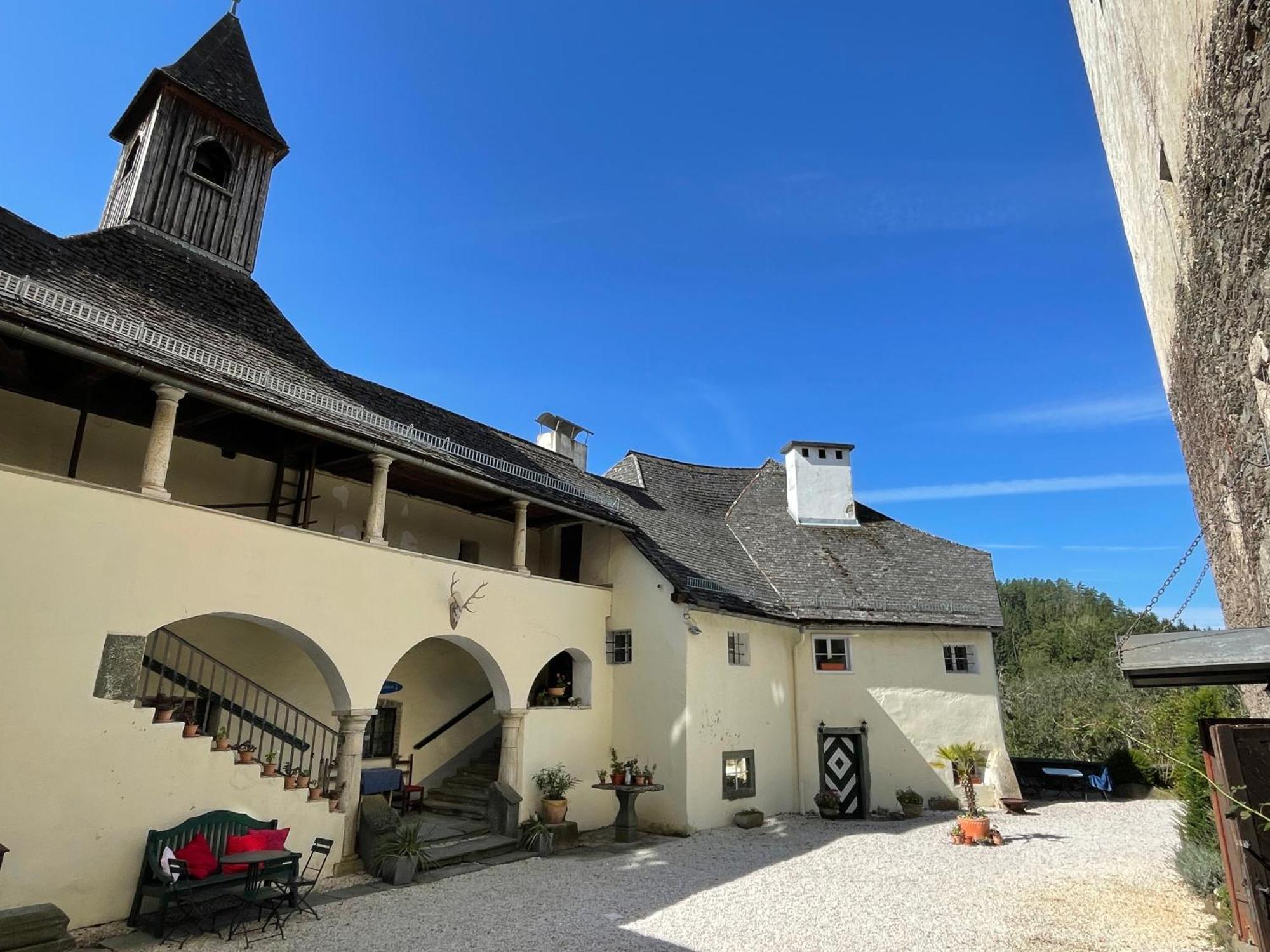 Schloss Moosburg Gaestehaus 外观 照片