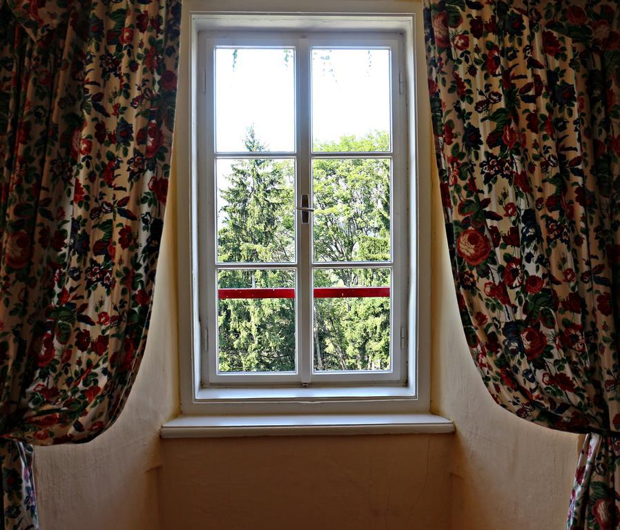 Schloss Moosburg Gaestehaus 外观 照片